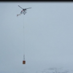 Spezielle Baustellen brauchen spezielle Transportmittel: ecureuil as 350 von Air Zermatt